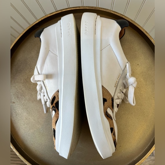 COLE HAAN GRANDPRO RALLY COURT SNEAKER | SIZE: 7 | WHITE LEATHER/CALF HAIR | EUC - Picture 8 of 9